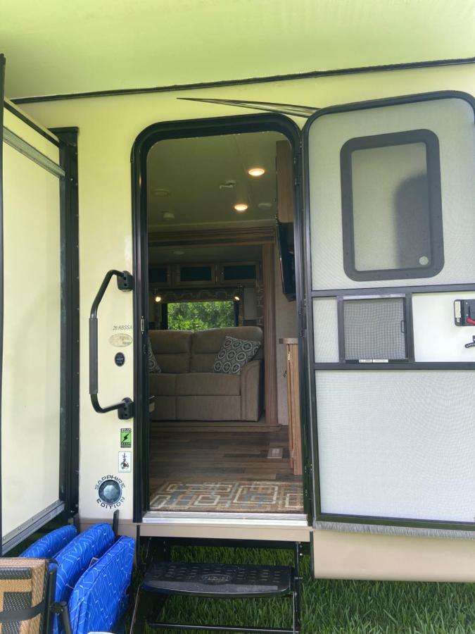 Hotel Cozy Camper - Free Parking Miami Esterno foto