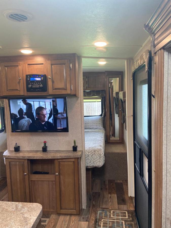 Hotel Cozy Camper - Free Parking Miami Esterno foto