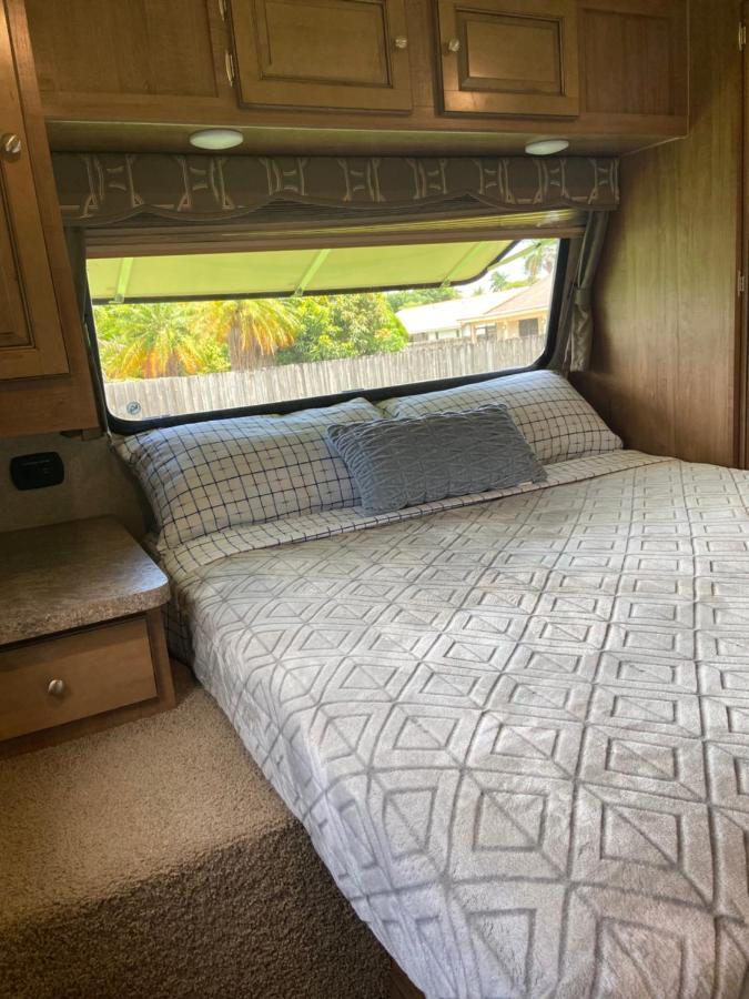 Hotel Cozy Camper - Free Parking Miami Esterno foto